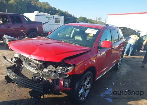 2016 Dodge Journey Crossroad Plus z USA, uszkodzony, nr VIN 3C4PDCGBXGT172027